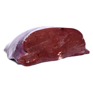 Кусок свежей говяжьей печени для диетического питания - субпродукты в Донецке.